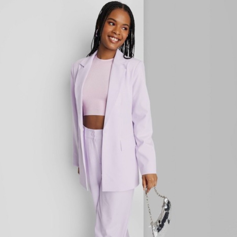 T lavender /  Light Purple Blazer , relaxed fit ,